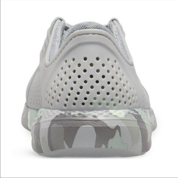 camo croc literide pacer